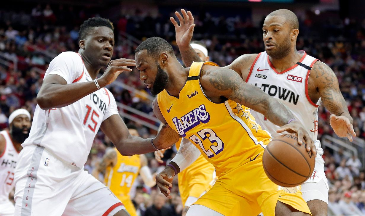 萨巴伦卡复出首秀出彩,波士顿凯尔特人主场险胜休斯顿火箭,豪取50连胜 萨巴伦卡复出首秀出彩,波士顿凯尔特人主场险胜休斯顿火箭,豪取50连胜